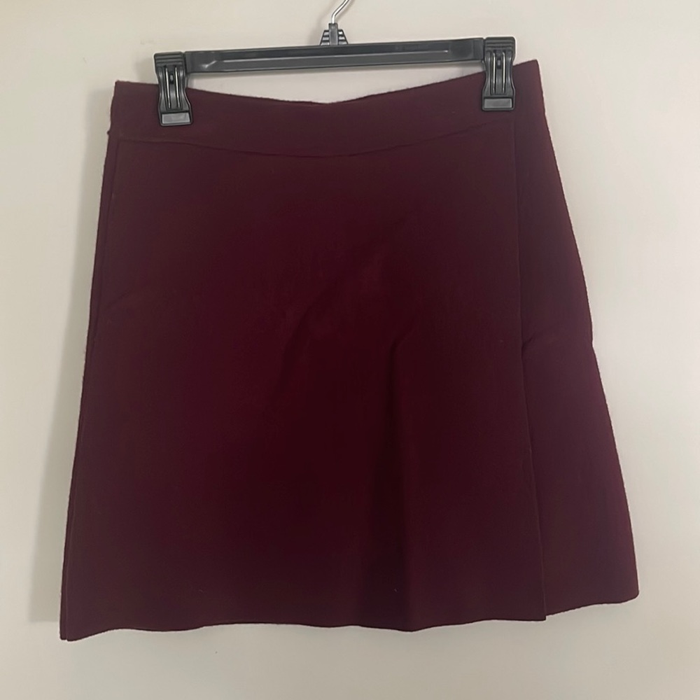 Burgundy knit skirt